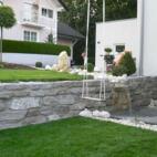Raffinierte Gartengestaltung mit Naturstein von Karl Sailer OÖ Salzburg Tirol